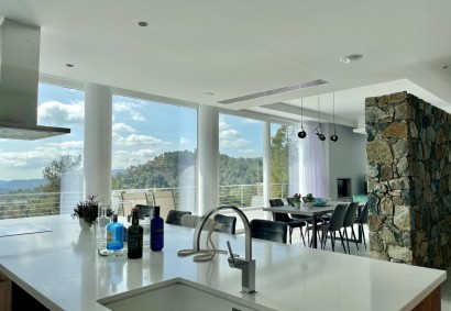 Moniatis, Limassol Detached Villa For Sale | 23355