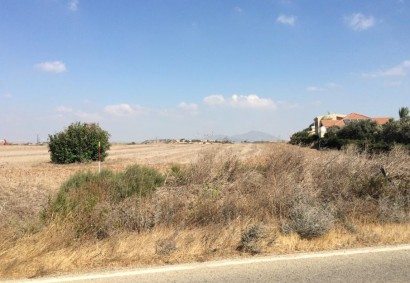 Alaminos, Larnaka Touristic Land For Sale | 27689