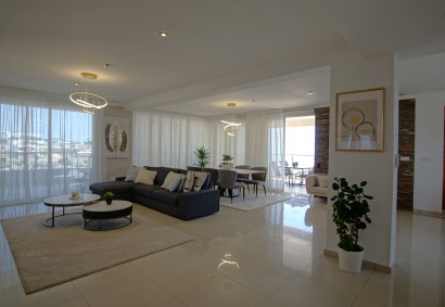 Agia Fyla, Limassol Penthouse For Sale | 33228
