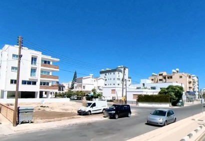 Agios Nicolaos, Larnaka Commercial Land For Sale | 33298