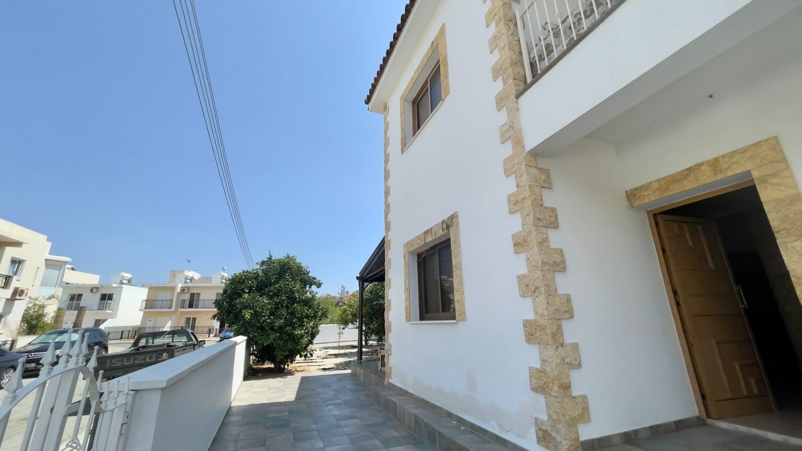 Oroklini, Larnaka Detached Villa For Sale 34401