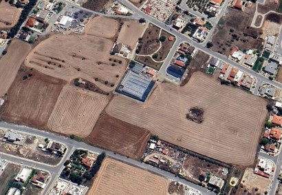 Dromolaxia, Larnaka Agricultural Land For Sale | 34467