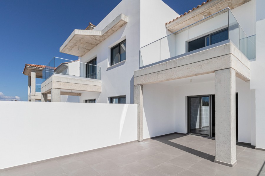 2 Bedroom Ground Floor Apartment For Sale in Pegia - Coral Bay, Paphos