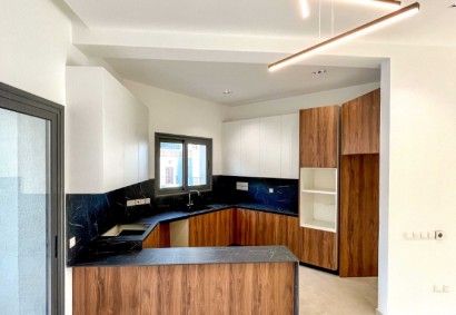 Potamos Germasogeias, Limassol Apartment For Sale | 37386