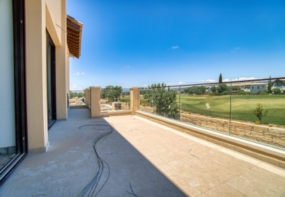 Kouklia - Aphrodite Hills Detached Villa For Sale | 38693