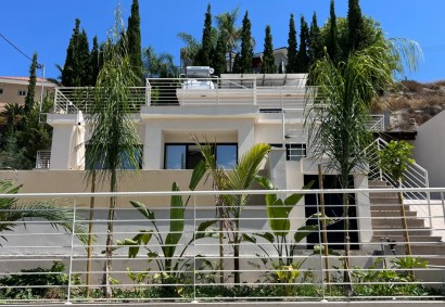 Agios Tychonas, Limassol Detached Villa For Sale | 39442