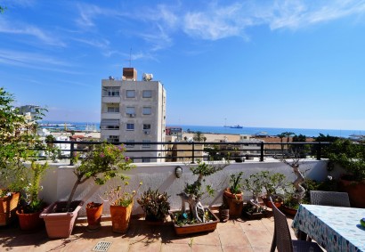 Larnaka - Arch Makarios III Penthouse For Sale | 40602