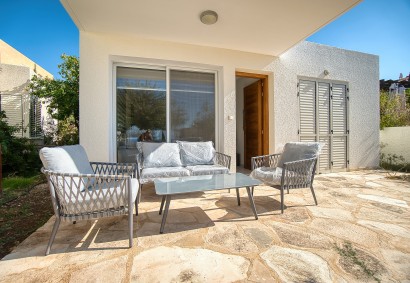 Chloraka, Paphos Bungalow For Sale | 40981