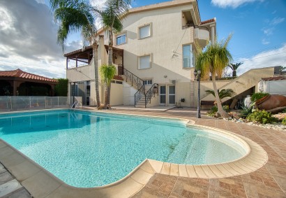 Laiki Lefkothea, Limassol Detached Villa For Sale | 11263