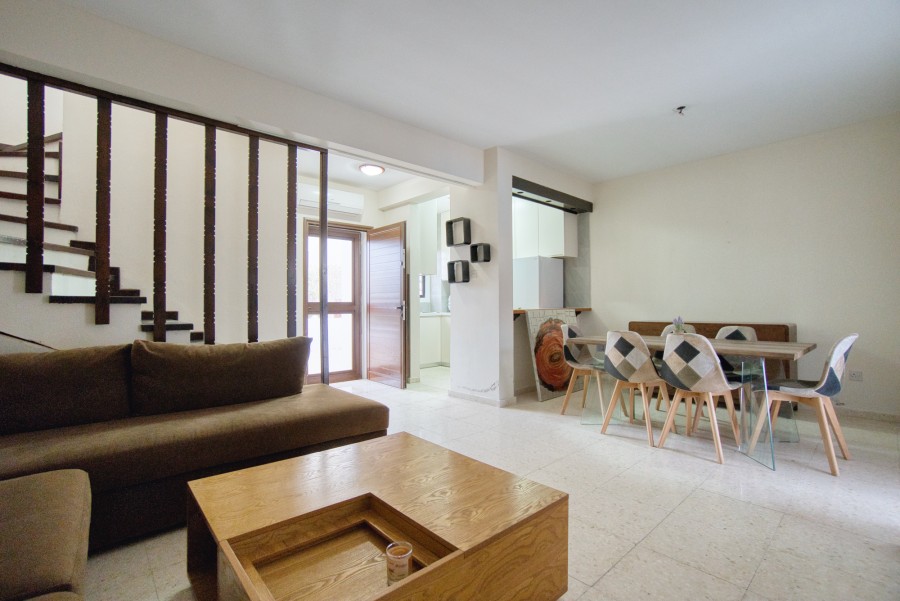 2 Bedroom Town House For Rent in Kato Paphos, Paphos
