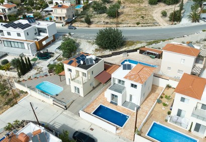 Tala, Paphos Detached Villa For Sale | 27023