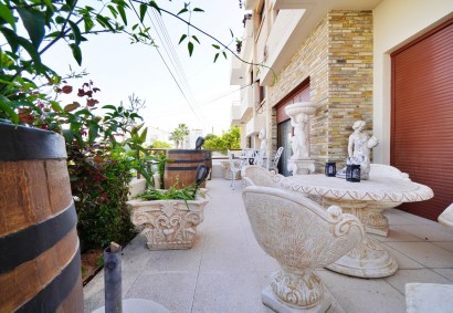 Larnaca, Larnaka Ground Floor Apartment For Sale | 42904