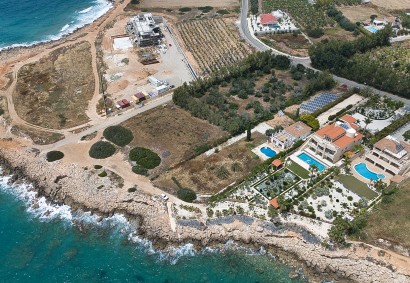 Pegia - Sea Caves, Paphos Detached Villa For Sale | 2705