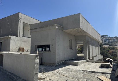 Agios Tychonas, Limassol Detached Villa For Sale | 42056