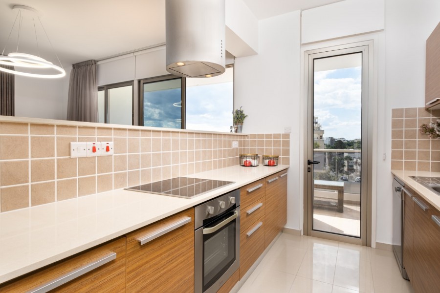 2 Bedroom Apartment For Rent in Larnaca, Larnaka