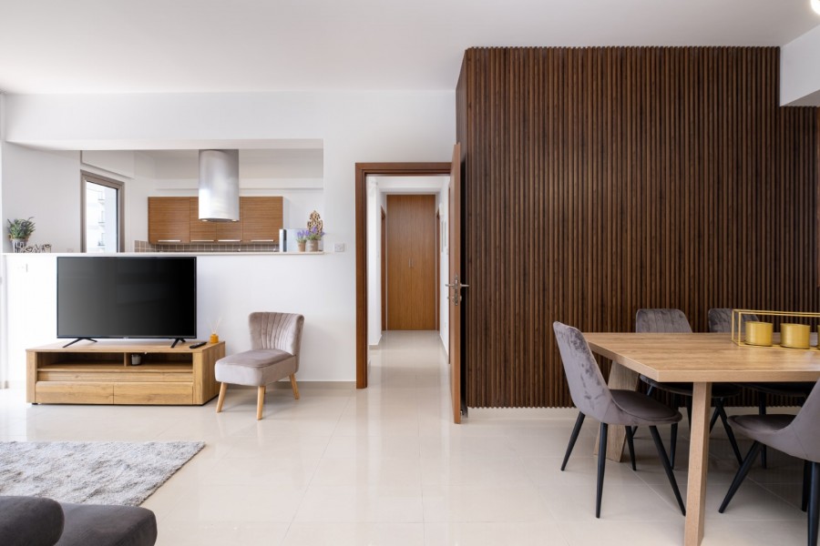 2 Bedroom Apartment For Rent in Larnaca, Larnaka