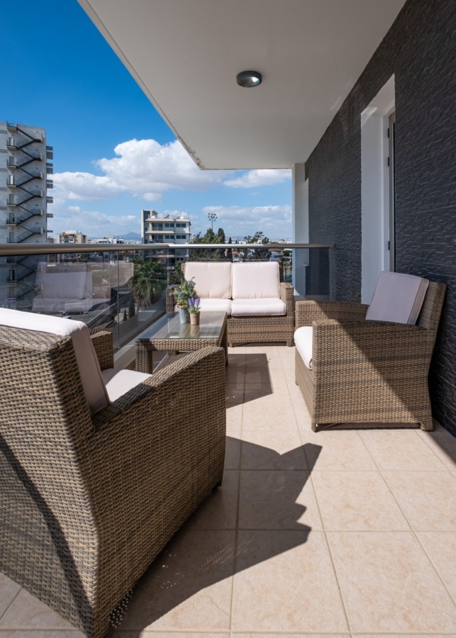 2 Bedroom Apartment For Rent in Larnaca, Larnaka