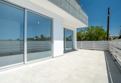 Chloraka, Paphos Ground Floor Apartment For Sale | 38773