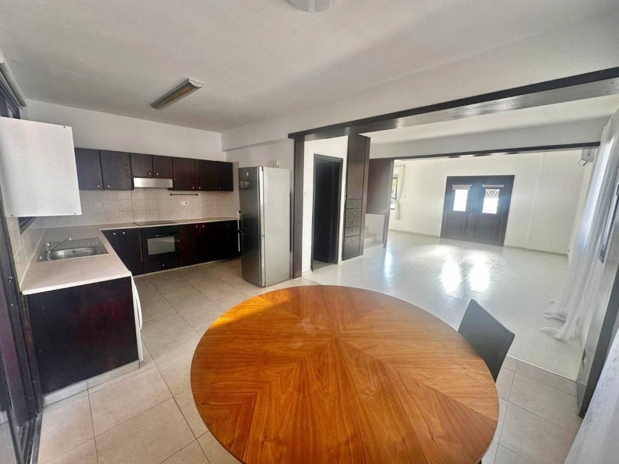 3 Bedroom Semi Detached Villa For Sale in Livadia, Larnaka