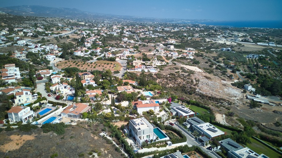 3 Bedroom Detached Villa For Rent in Pegia - Sea Caves, Paphos
