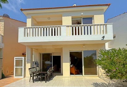 Pervolia, Larnaka Detached Villa For Rent | 45094