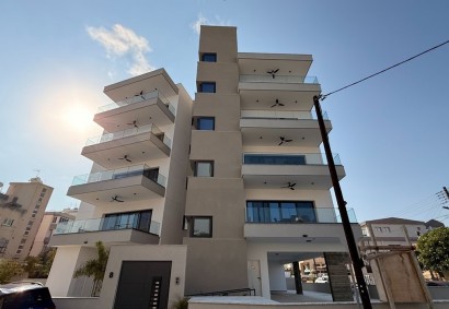 Limassol Marina, Limassol Buildings For Rent | 45105