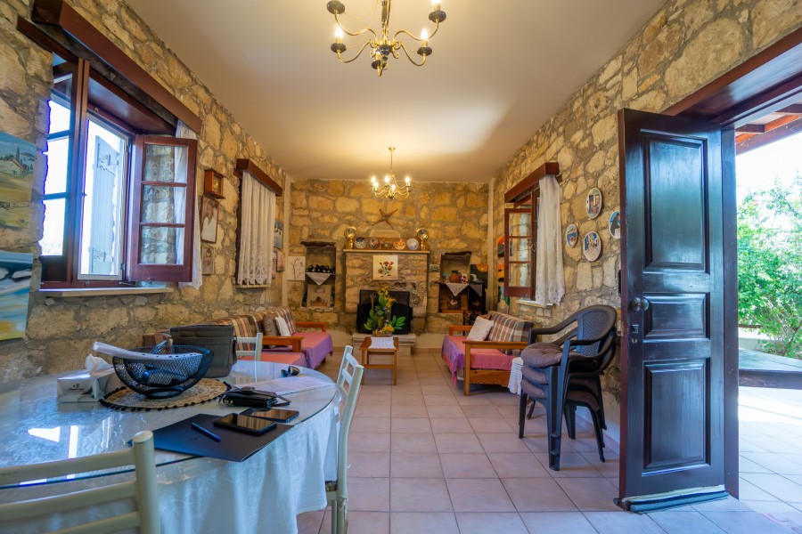 2 Bedroom Detached Villa For Sale in Pano Akourdaleia, Paphos
