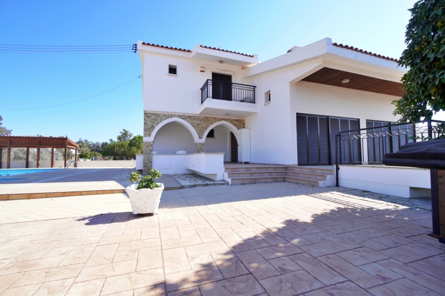 3 Bedroom Detached Villa For Rent in Kiti, Larnaka
