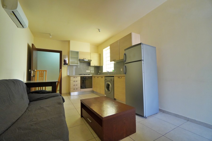 2 Bedroom Apartment For Rent in Tersefanou, Larnaka