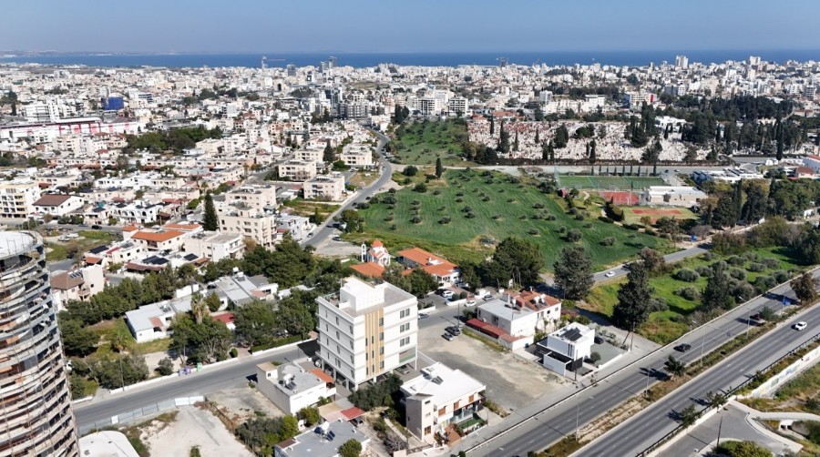 2 Bedroom Apartment For Sale in Larnaca, Larnaka