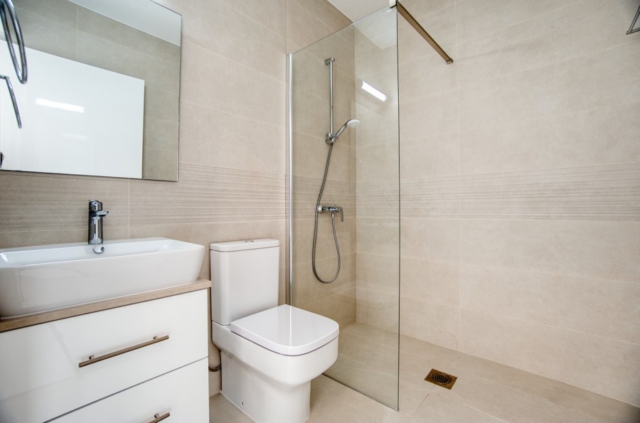 1 Bedroom Apartment For Sale in Kato Paphos - Universal, Paphos