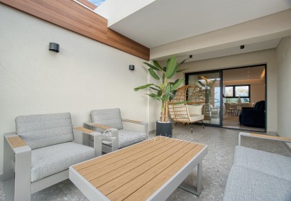 Chloraka, Paphos Apartment For Sale | 46028