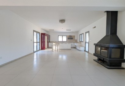Moni, Limassol Detached Villa For Sale | 46185