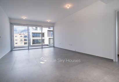 Mesa Yitonia, Limassol Penthouse For Sale | 46385