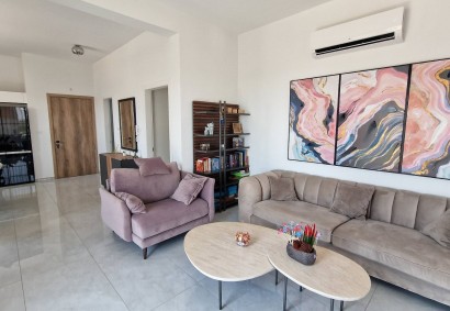 Potamos Germasogeias, Limassol Apartment For Sale | 46462