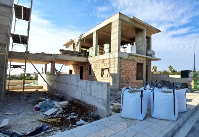 Episkopi, Limassol Detached Villa For Sale | 46603