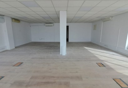 Agia Zoni, Limassol Office  For Rent | 46846AA