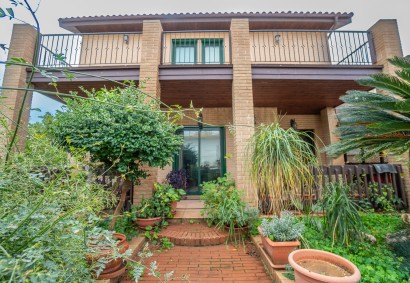 Mouttagiaka, Limassol Detached Villa For Rent | 47188AA