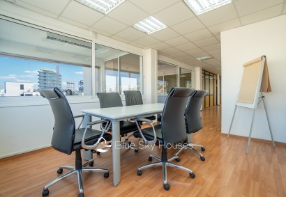 Potamos Germasogeias, Limassol Office  For Rent | 47410AA