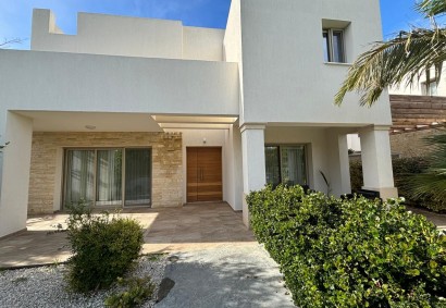 Chloraka, Paphos Detached Villa For Sale | 8675