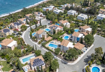 Latchi, Paphos Detached Villa For Sale | 8992