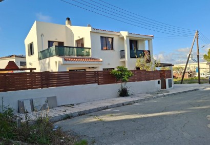 Koili, Paphos Detached Villa For Rent | 47846