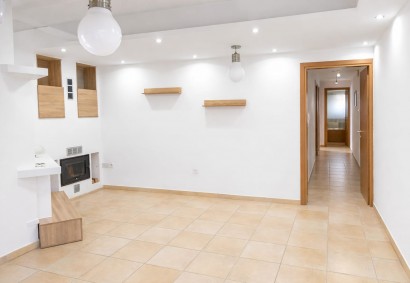 Kiti, Larnaka Apartment For Sale | 40831