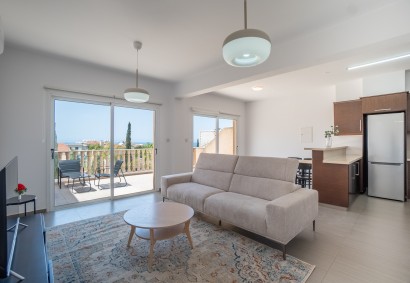 Kissonerga, Paphos Apartment For Rent | 29340S