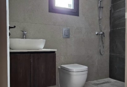 Larnaca, Larnaka Apartment For Sale | 45914