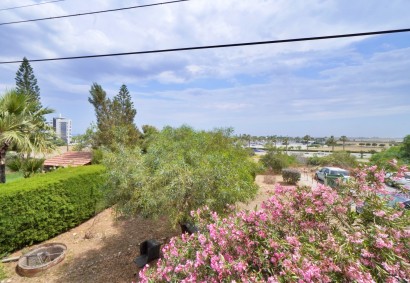 Larnaka - Makenzy, Larnaka Apartment For Sale | 48272