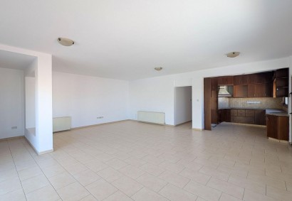 Ayios Athanasios, Limassol Detached Villa For Sale | 48365