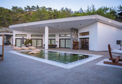 Louvaras, Limassol Detached Villa For Sale | 45195