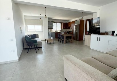 Pyla, Larnaka Penthouse For Sale | 48858