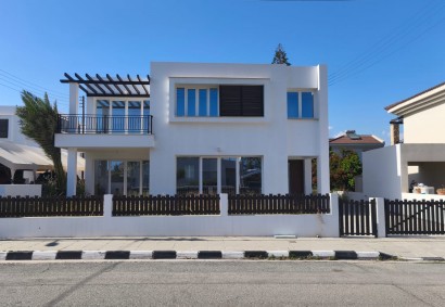 Parekklisia, Limassol Detached Villa For Sale | 49092